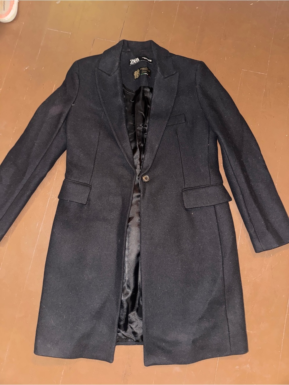 Zara Womenโs Manteco Wool Coat